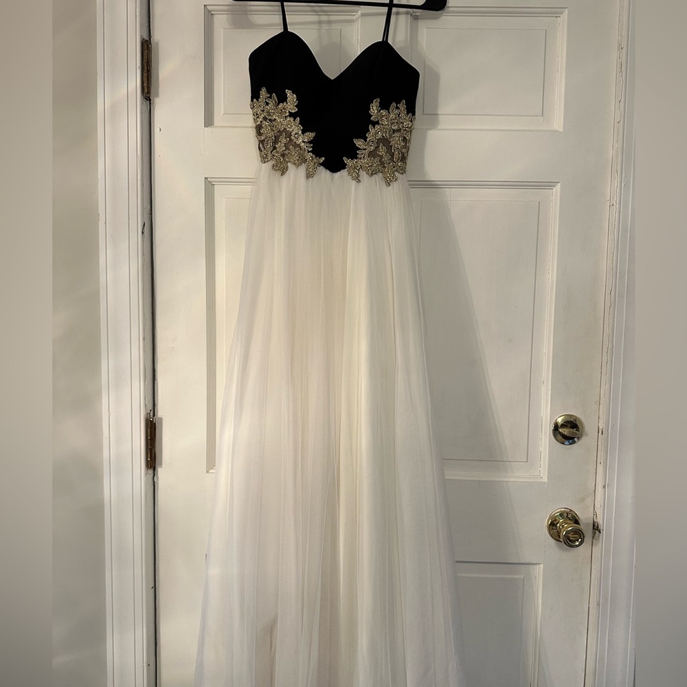 Prom/formal gown